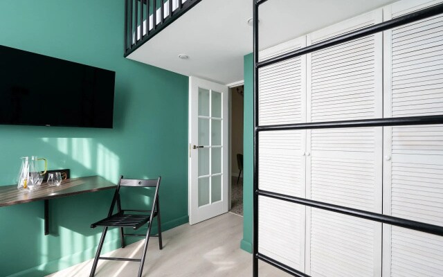 Апартаменты Red Apartments Арт Лайт Тэффи