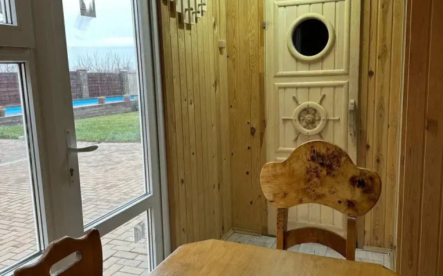Шале Эсквайр Шале