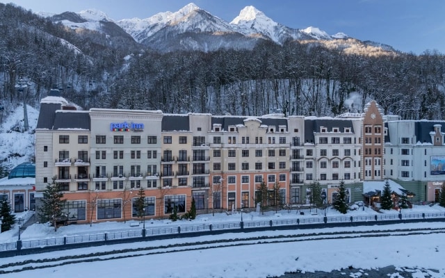 Отель Park Inn by Radisson Rosa Khutor 