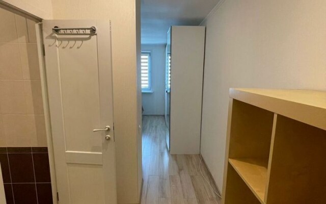 Квартира студия в 15 км от aэропортa