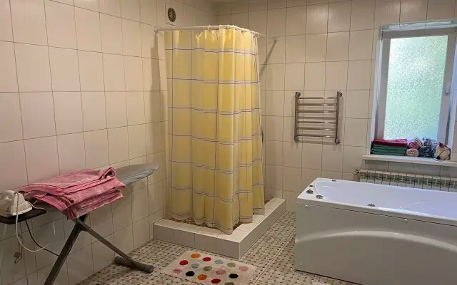 Частный Дом Омск Левый берег Центр Дом с Верандой