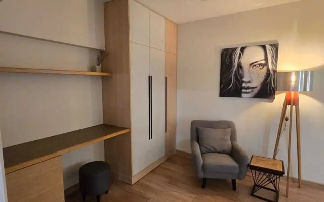 Апартаменты Евродвушка в стиле LOFT на Профсоюзной