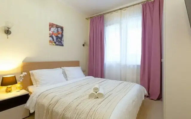 Квартира Life Apartments