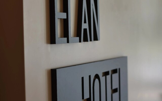 Отель Elan