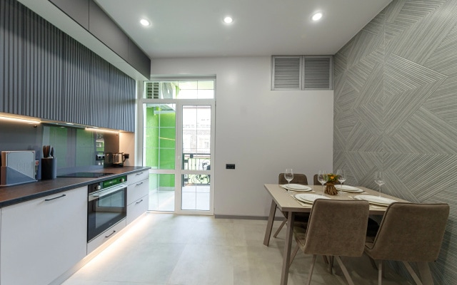 Апартаменты Red Apartments Арт Лайт Сити Джером