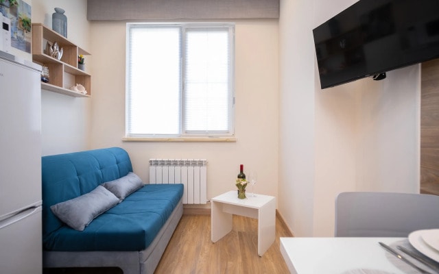 Апартаменты RED APARTMENTS Арт Лайт Сити апартамент Марк
