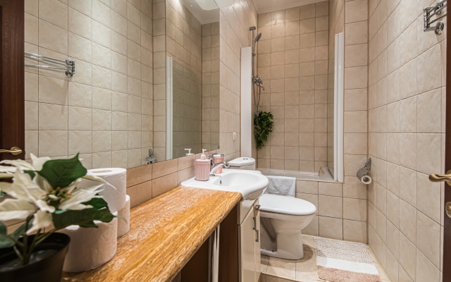 Квартира GM Apartments с видом на МИД