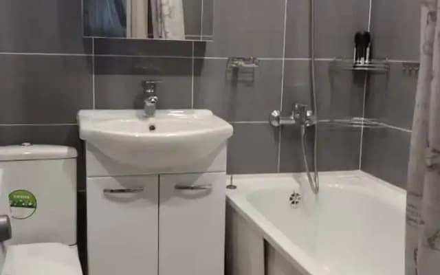1к. Квартира На Улица Розы Люксембург 118