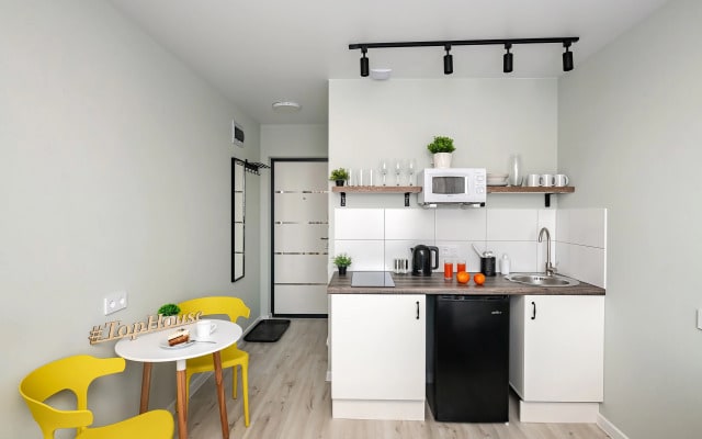 Апартаменты TopHouse на Калинина 105, 5