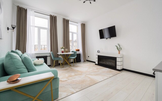 Квартира Teplo Apartments 2-х Этажная в Центре