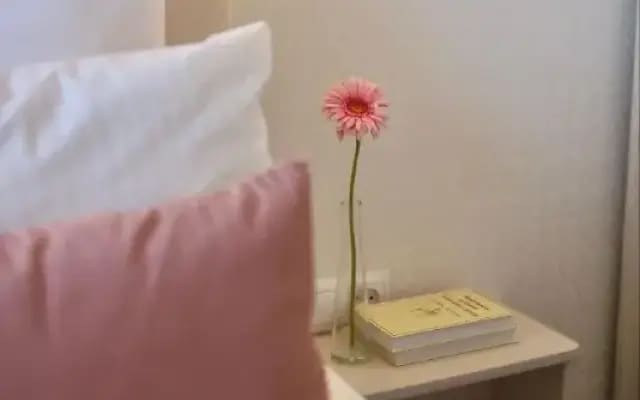 Квартира Flatirini с панорамными окнами в новом ЖК 1