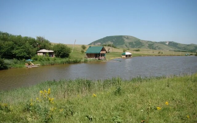 Широкая балка