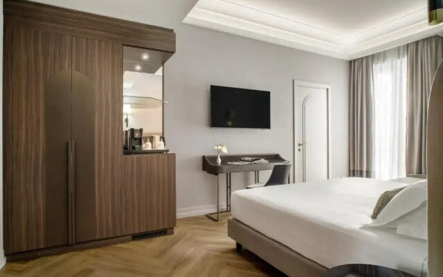 Отель Omnia Aria Palace