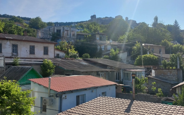 Квартира 100 м. от Ханского Дворца