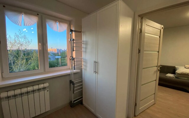 Квартира Даурская, Город на Ладони