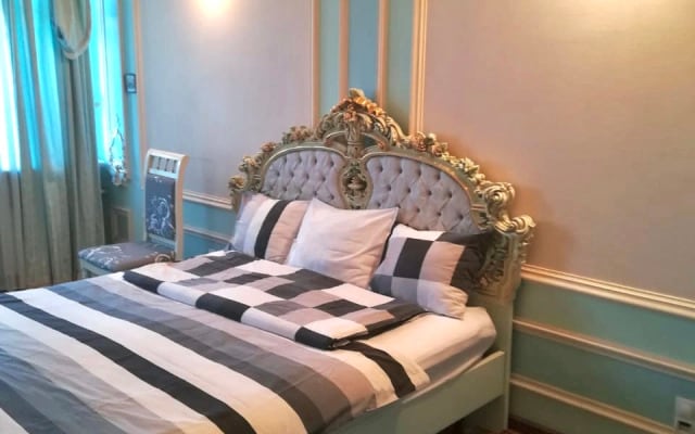 S Saunoj Na Bolshoy Konyushennoj Apartments