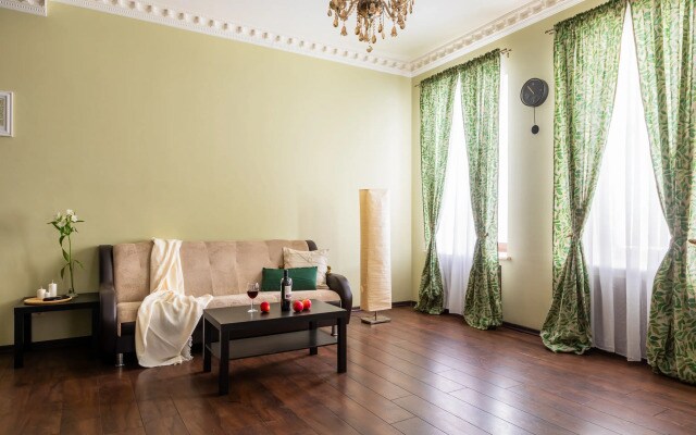 Wonderful trip to Nevsky Houses