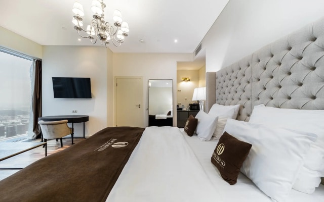 Rockmond 61 Junior Suite 1