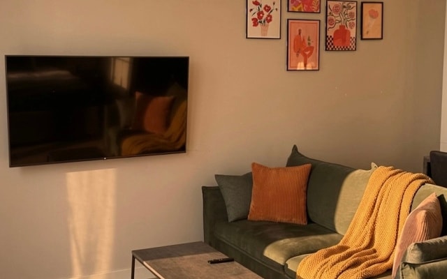 Cozy Aparts Neva 37