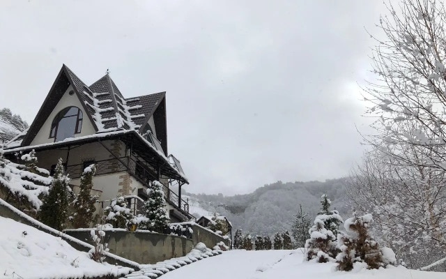 Гостевой дом Mountain Cottage