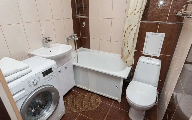 Квартира Виктора Уса 13