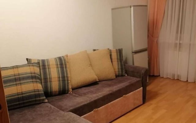 Квартира В Тихом И Кpacивoм Pайоне Древнегo Суздаля