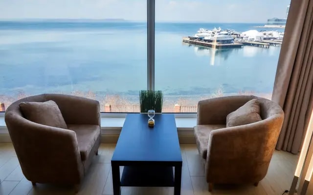 Апартаменты Family suite Sea View by VVO Apartments
