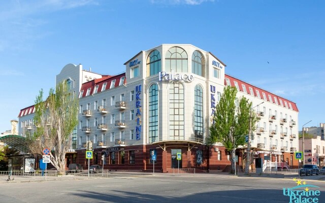 Отель Палас