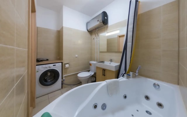 Апартаменты UNO APART на Степана Разина 2 38 м²