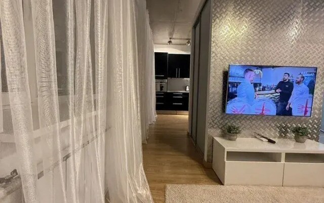 Квартира на Улице Братьев Кашириных 156