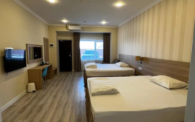 Отель Hotel 6