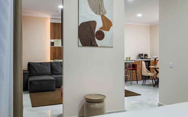 Отель GRAND MORE BOUTIQUE HOTEL