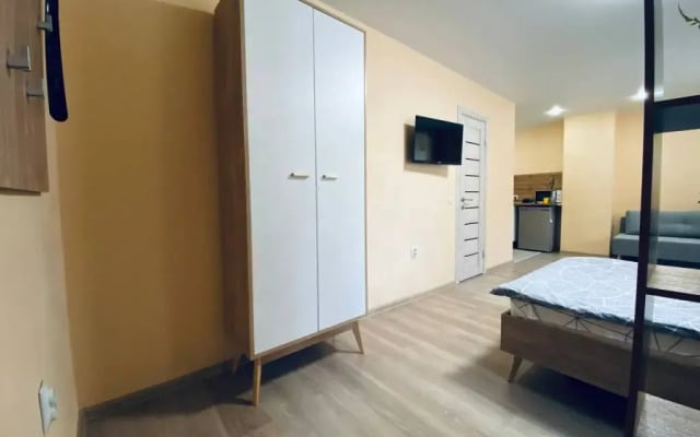 Апартаменты Room-Room Хользунова 38
