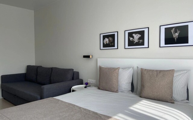 Квартира Holidays Apartment