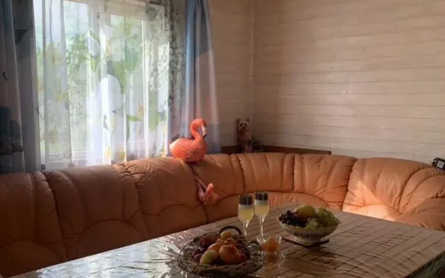 Частный дом с баней и банным чаном