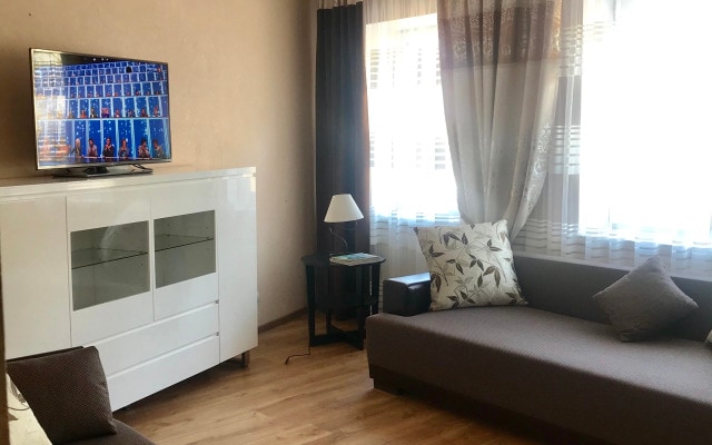 V Samom Tsentre Kaliningrada Flat