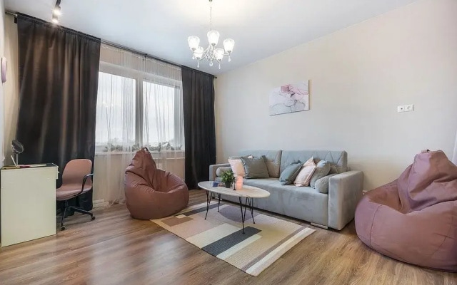 Апартаменты SKY INN Color Pink