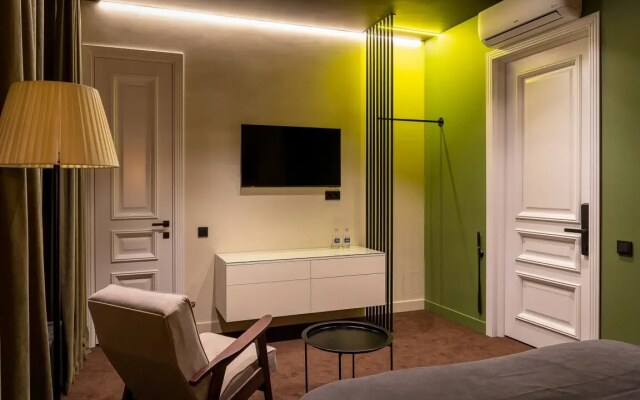 Апартаменты Room Comfort plus Terrace в Nikolaev Building