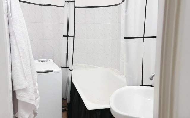 Квартира Четырехкомнатная ЛайлаТов на 8 Человек на Метро Маяковская Рядом с Патриаршими