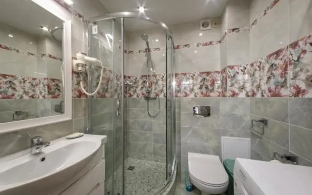 Апартаменты на Меридианной 3 у Набережной Казанки Счастливы Вдвоём
