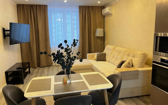 Квартира на Тимофея Чаркова 79к2