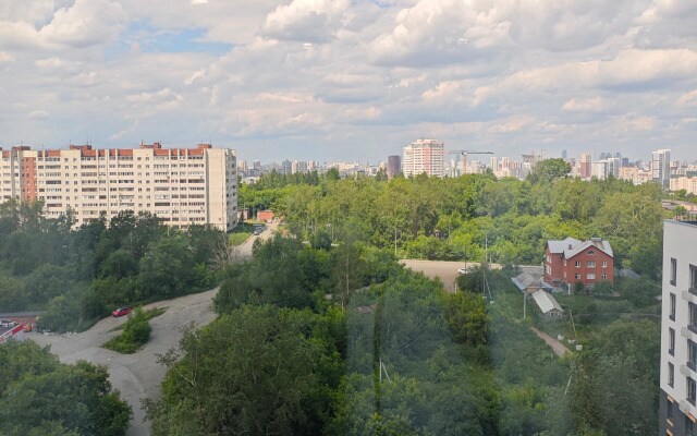 Квартира у подножья горы Уктус БТВ Апартс
