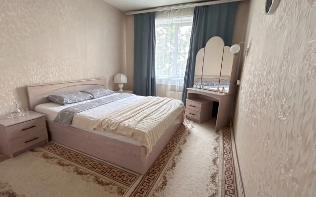 Квартира на Жуковского 35