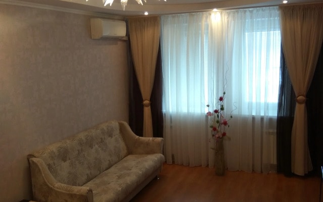 Квартира 4 отдельных спальных мест
