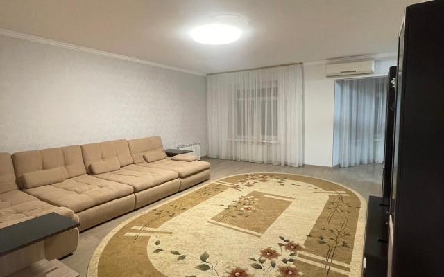 Квартира 200 кв.м в 100 м от берега Волги
