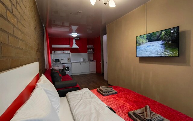 Апартаменты Яркая студия на высоком этаже