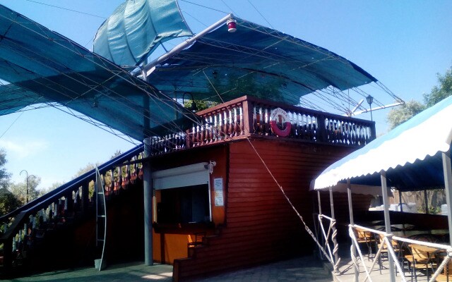 Aleksiya Guest House