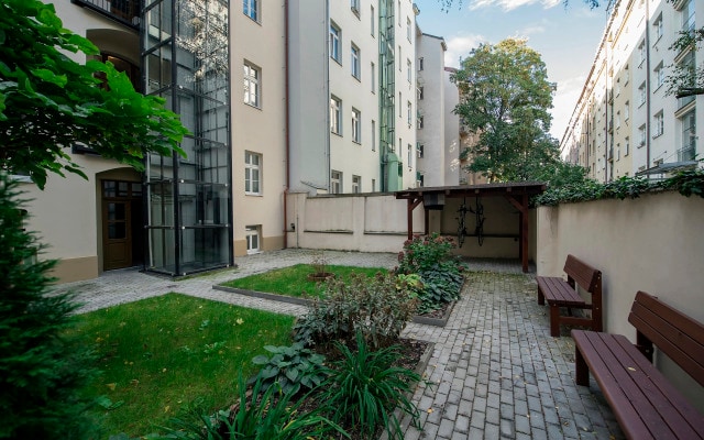 Апарт-отель Residence Dobrovskeho 30
