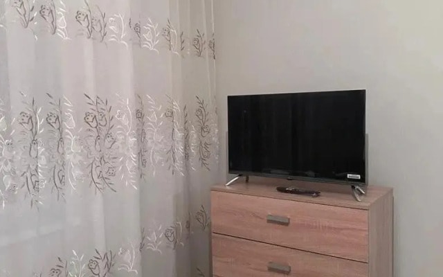 Квартира двухкомнатная - Красный проспект 331/2