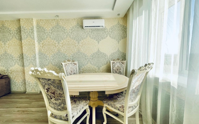 VEGAS APARTMENTS residential complex Podkova, Gornaya, 6a